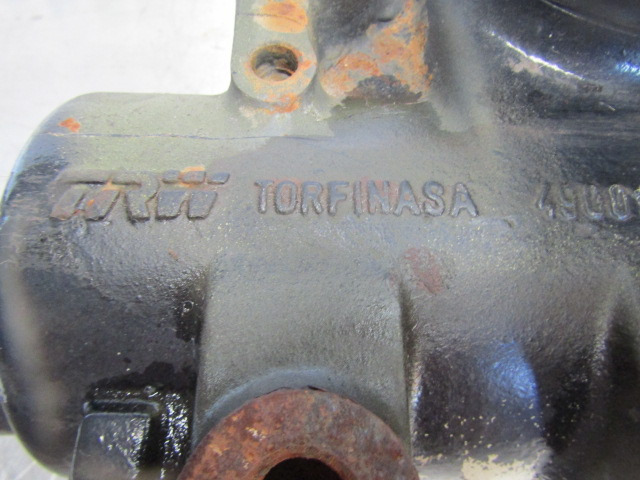 DENNIS ELITE II STEERING BOX TRW P/NO 049001889/2 - Direcção por Veículo municipal/ Especial: foto 4 DENNIS ELITE II STEERING BOX TRW P/NO 049001889/2 - Direcção por Veículo municipal/ Especial: foto 4