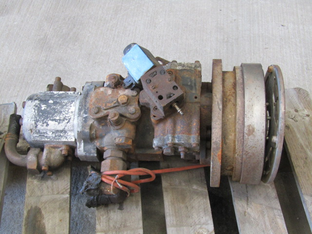 FAUN ROTOPRESS HYDRAULIC PUMP P/NO 5243886/601461 - Bomba hidráulica por Veículo municipal/ Especial: foto 1 FAUN ROTOPRESS HYDRAULIC PUMP P/NO 5243886/601461 - Bomba hidráulica por Veículo municipal/ Especial: foto 1