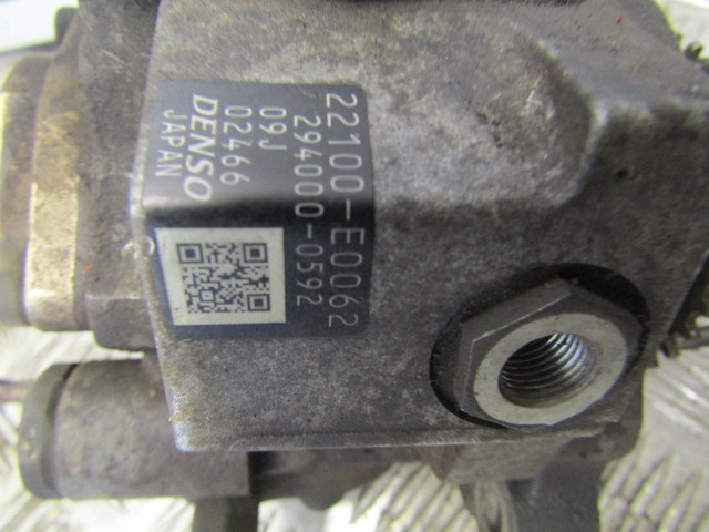 HINO 300 SERIES ‘DENSO’ HIGH PRESSURE FUEL PUMP P/NO 22100-E0062 / 09J02466 - Sistema de combustível por Camião: foto 2 HINO 300 SERIES ‘DENSO’ HIGH PRESSURE FUEL PUMP P/NO 22100-E0062 / 09J02466 - Sistema de combustível por Camião: foto 2