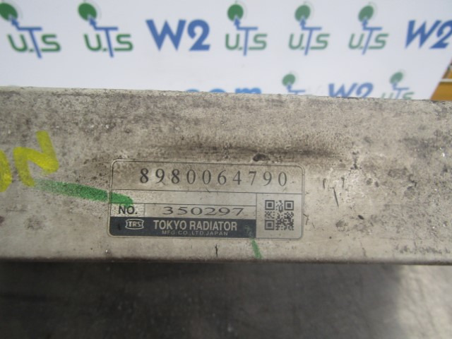 ISUZU NQR 5.2 INTERCOOLER 8980064790 - Motor e peças por Camião: foto 3 ISUZU NQR 5.2 INTERCOOLER 8980064790 - Motor e peças por Camião: foto 3