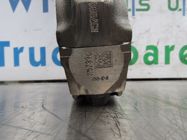 IVECO STRALIS CURSOR 10 CONROD PISTON - Motor e peças por Camião: foto 2 IVECO STRALIS CURSOR 10 CONROD PISTON - Motor e peças por Camião: foto 2