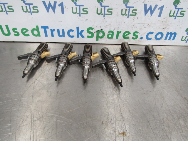 IVECO STRALIS CURSOR 10 INJECTORS P/NO 504287070/0414703008 - Sistema de combustível por Camião: foto 1 IVECO STRALIS CURSOR 10 INJECTORS P/NO 504287070/0414703008 - Sistema de combustível por Camião: foto 1