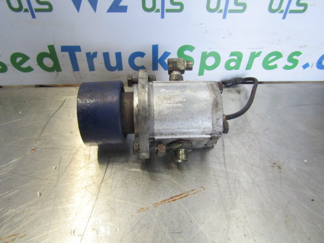 JOHNSTON JETTING PUMP HYDRAULIC DRIVE MOTOR - Motor hidráulico por Veículo municipal/ Especial: foto 1 JOHNSTON JETTING PUMP HYDRAULIC DRIVE MOTOR - Motor hidráulico por Veículo municipal/ Especial: foto 1
