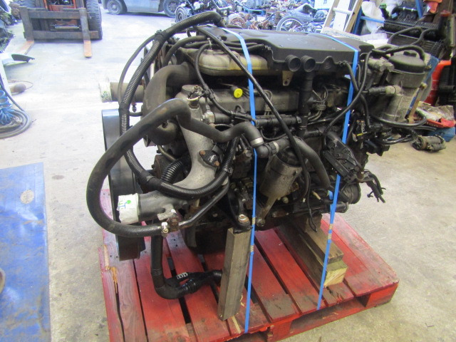 MAN TGL DO834 LFL54 ENGINE - Motor por Camião: foto 2 MAN TGL DO834 LFL54 ENGINE - Motor por Camião: foto 2