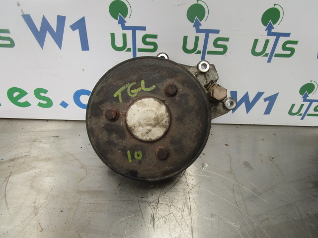 MAN TGL DO834 LFL54 WATER PUMP - Motor e peças por Camião: foto 2 MAN TGL DO834 LFL54 WATER PUMP - Motor e peças por Camião: foto 2