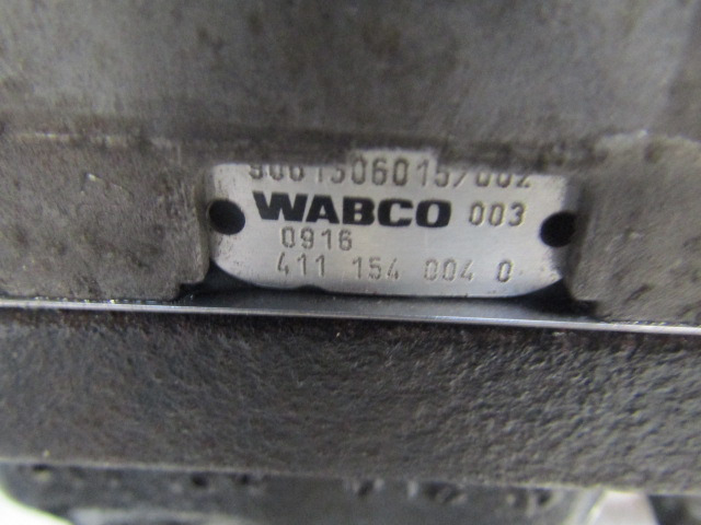 MERCEDES 1829 OM906 EURO 5 WABCO COMPRESSOR 4111540040 - Motor e peças por Camião: foto 3 MERCEDES 1829 OM906 EURO 5 WABCO COMPRESSOR 4111540040 - Motor e peças por Camião: foto 3