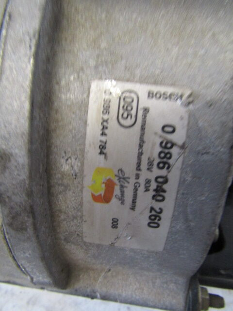 MERCEDES ATEGO 815/1823 ALTERNATOR BOSCH P/NO 0986040260 - Sistema elétrico por Camião: foto 2 MERCEDES ATEGO 815/1823 ALTERNATOR BOSCH P/NO 0986040260 - Sistema elétrico por Camião: foto 2