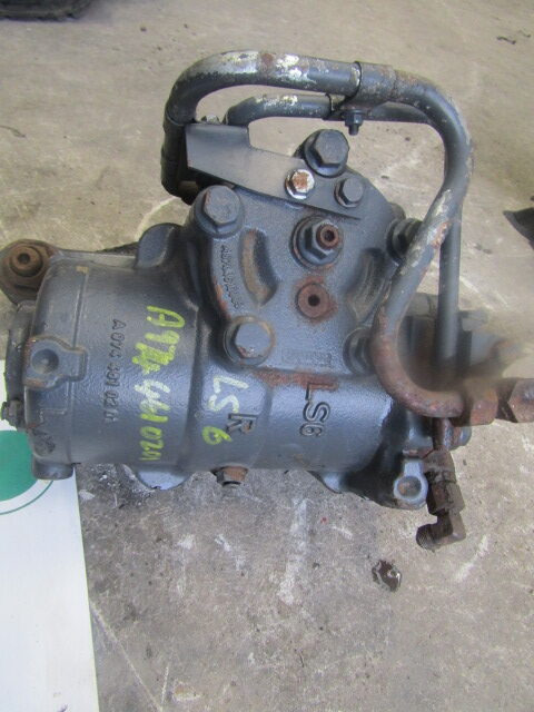 MERCEDES ATEGO STEERING BOX TYPE LS6 P/NO 974-481-0201 - Direcção por Camião: foto 1 MERCEDES ATEGO STEERING BOX TYPE LS6 P/NO 974-481-0201 - Direcção por Camião: foto 1