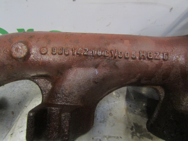 MERCEDES AXOR 1829 EURO 5 EXHAUST MANIFOLD P/NO A906 142 1001 - Sistema de escape por Camião: foto 2 MERCEDES AXOR 1829 EURO 5 EXHAUST MANIFOLD P/NO A906 142 1001 - Sistema de escape por Camião: foto 2