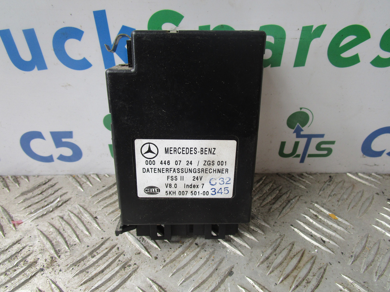 MERCEDES AXOR / ACTROS FSS II CONTROL UNIT P/NO 0004460724 - Sistema elétrico por Camião: foto 1 MERCEDES AXOR / ACTROS FSS II CONTROL UNIT P/NO 0004460724 - Sistema elétrico por Camião: foto 1