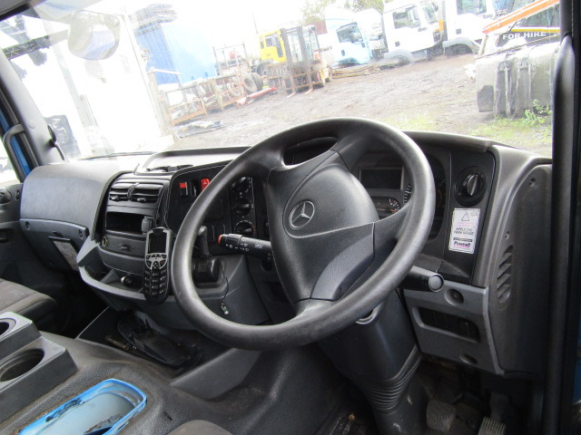 MERCEDES AXOR CAB EX 2012 - Cabine por Camião: foto 2 MERCEDES AXOR CAB EX 2012 - Cabine por Camião: foto 2