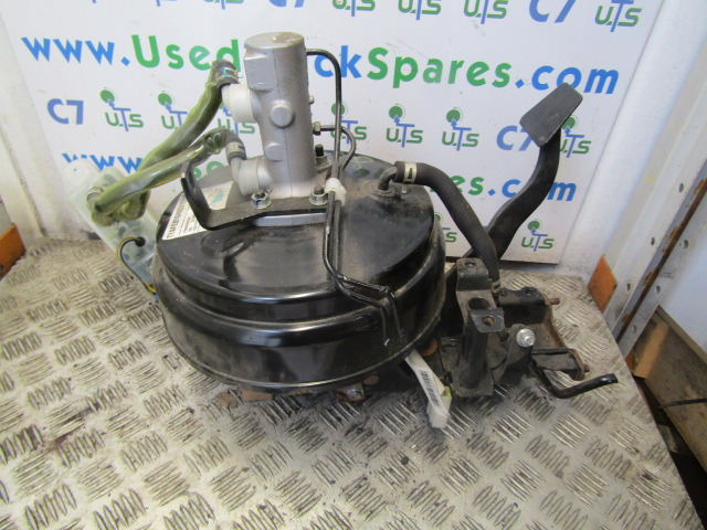 MITSUBISHI FUSO 7C BRAKE SERVO COMPLETE - Peças de freio por Camião: foto 1 MITSUBISHI FUSO 7C BRAKE SERVO COMPLETE - Peças de freio por Camião: foto 1