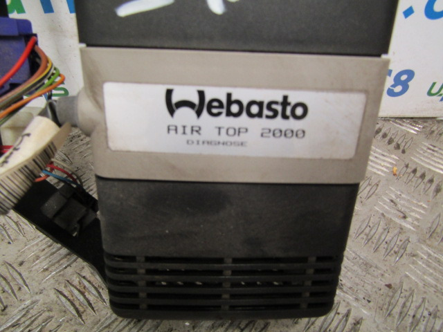 RENAULT MIDLUM CAB NIGHT HEATER TYPE WEBASTO AIR TOP 2000 - Cabine e interior por Camião: foto 2 RENAULT MIDLUM CAB NIGHT HEATER TYPE WEBASTO AIR TOP 2000 - Cabine e interior por Camião: foto 2