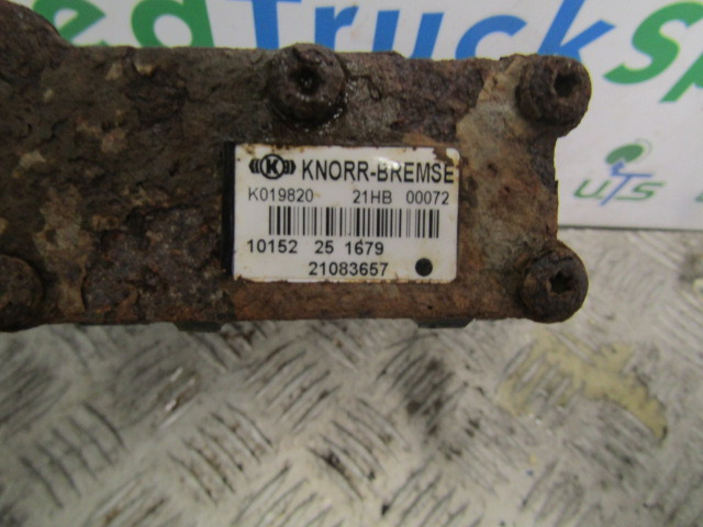 RENAULT MIDLUM DXI ELC HIGHT CONTROL VALVE ‘KNORR-BREMSE’ P/NO K019820 - Sistema elétrico por Camião: foto 2 RENAULT MIDLUM DXI ELC HIGHT CONTROL VALVE ‘KNORR-BREMSE’ P/NO K019820 - Sistema elétrico por Camião: foto 2