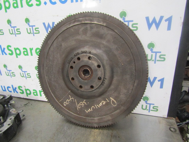 RENAULT PREMIUM 400/380 FLYWHEEL P/NO 5600 426 342A - Volante do motor por Camião: foto 1 RENAULT PREMIUM 400/380 FLYWHEEL P/NO 5600 426 342A - Volante do motor por Camião: foto 1