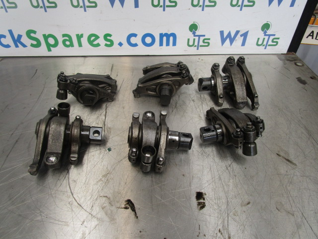 SCANIA 124 420 DC12 03 ROCKER SHAFT P/NO 1465288 - Motor e peças por Camião: foto 2 SCANIA 124 420 DC12 03 ROCKER SHAFT P/NO 1465288 - Motor e peças por Camião: foto 2