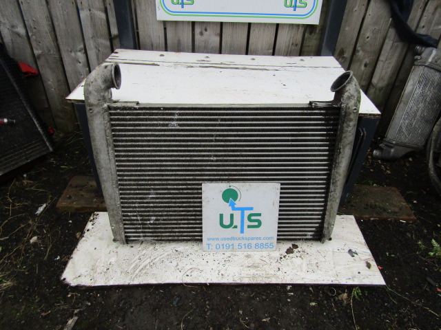 SCANIA 144-380 INTERCOOLER - Radiador por Camião: foto 1 SCANIA 144-380 INTERCOOLER - Radiador por Camião: foto 1