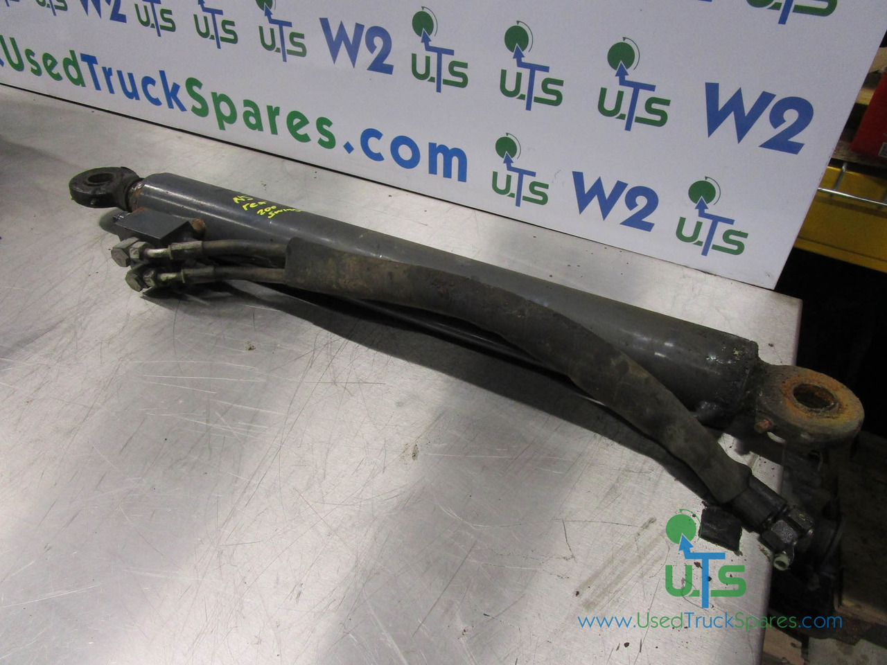 SCHMIDT SWINGO R/HAND SIDE BODY HOPPER TIPPING RAM - Cilindro hidráulico por Veículo municipal/ Especial: foto 1 SCHMIDT SWINGO R/HAND SIDE BODY HOPPER TIPPING RAM - Cilindro hidráulico por Veículo municipal/ Especial: foto 1