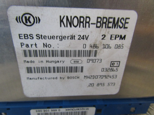 VOLVO FE EBS ECU P/NO 0486106 085 - Centralina electrónica por Camião: foto 2 VOLVO FE EBS ECU P/NO 0486106 085 - Centralina electrónica por Camião: foto 2
