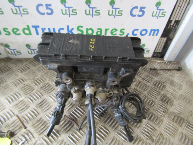 VOLVO FE EBS MODULATOR VALVE EURO 6 - Centralina electrónica por Camião: foto 2 VOLVO FE EBS MODULATOR VALVE EURO 6 - Centralina electrónica por Camião: foto 2