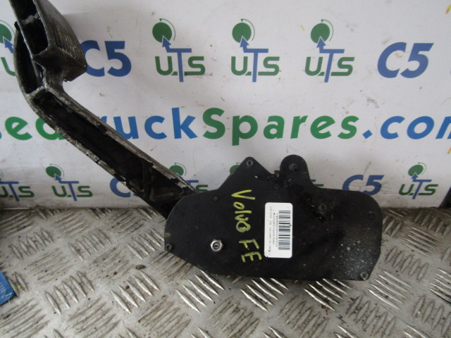 VOLVO FE THROTTLE PEDAL CONTROL UNIT P/NO 7421059642 - Centralina electrónica por Camião: foto 1 VOLVO FE THROTTLE PEDAL CONTROL UNIT P/NO 7421059642 - Centralina electrónica por Camião: foto 1