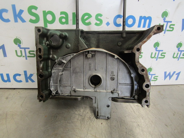 VOLVO FH D12D BOTTOM ENGINE COVER P/NO 20381181/3169649 - Motor e peças por Camião: foto 4 VOLVO FH D12D BOTTOM ENGINE COVER P/NO 20381181/3169649 - Motor e peças por Camião: foto 4