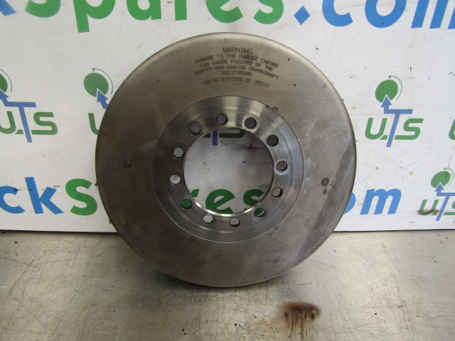 VOLVO FH D12D CRANKSHAFT DAMPER P/NO 8193930 2C - Motor e peças por Camião: foto 3 VOLVO FH D12D CRANKSHAFT DAMPER P/NO 8193930 2C - Motor e peças por Camião: foto 3