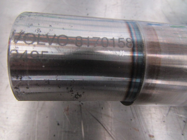 VOLVO FH D12D ROCKER SHAFT COMPLETE P/NO 8170158/2495 - Motor e peças por Camião: foto 3 VOLVO FH D12D ROCKER SHAFT COMPLETE P/NO 8170158/2495 - Motor e peças por Camião: foto 3