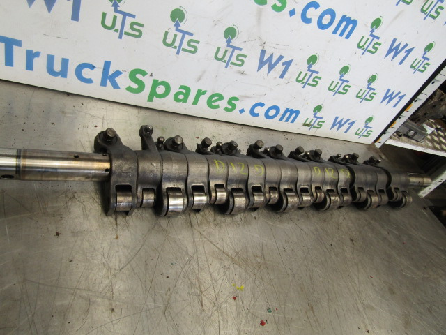 VOLVO FH D12D ROCKER SHAFT COMPLETE P/NO 8170158/2495 - Motor e peças por Camião: foto 2 VOLVO FH D12D ROCKER SHAFT COMPLETE P/NO 8170158/2495 - Motor e peças por Camião: foto 2