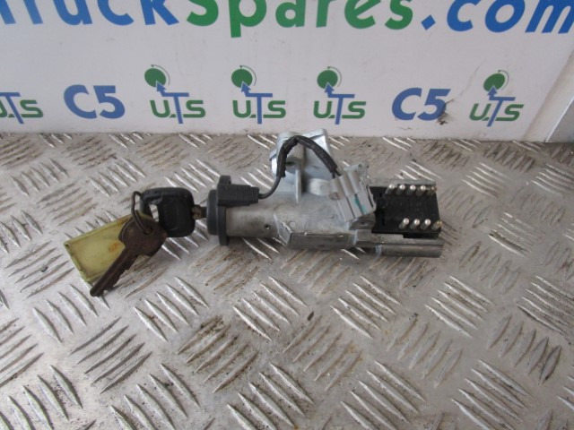 VOLVO FM/FH VERSION 2 IGNITION LOCK AND KEY 106343 - Cabine e interior por Camião: foto 1 VOLVO FM/FH VERSION 2 IGNITION LOCK AND KEY 106343 - Cabine e interior por Camião: foto 1