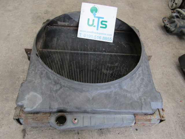 VOLVO FM12 RADIATOR/INTERCOOLER PACK P/NO 20460180/20484916 - Radiador por Camião: foto 2 VOLVO FM12 RADIATOR/INTERCOOLER PACK P/NO 20460180/20484916 - Radiador por Camião: foto 2