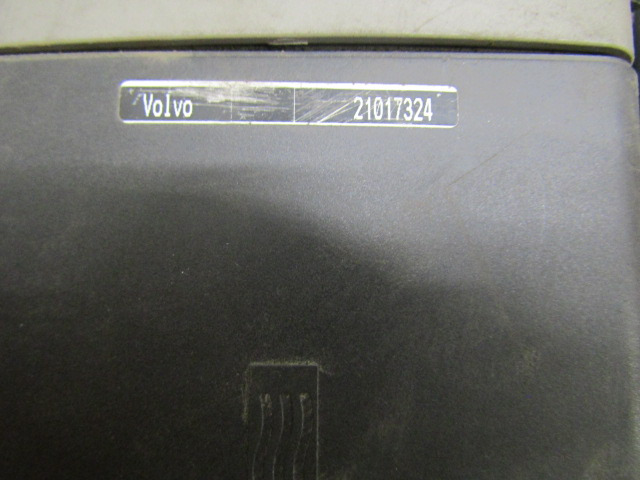 WEBASTO ST2000 AIR DROP NIGHT HEATER ALSO 2000S & LARGE CHOICE AVAILABLE - Cabine e interior por Camião: foto 5 WEBASTO ST2000 AIR DROP NIGHT HEATER ALSO 2000S & LARGE CHOICE AVAILABLE - Cabine e interior por Camião: foto 5
