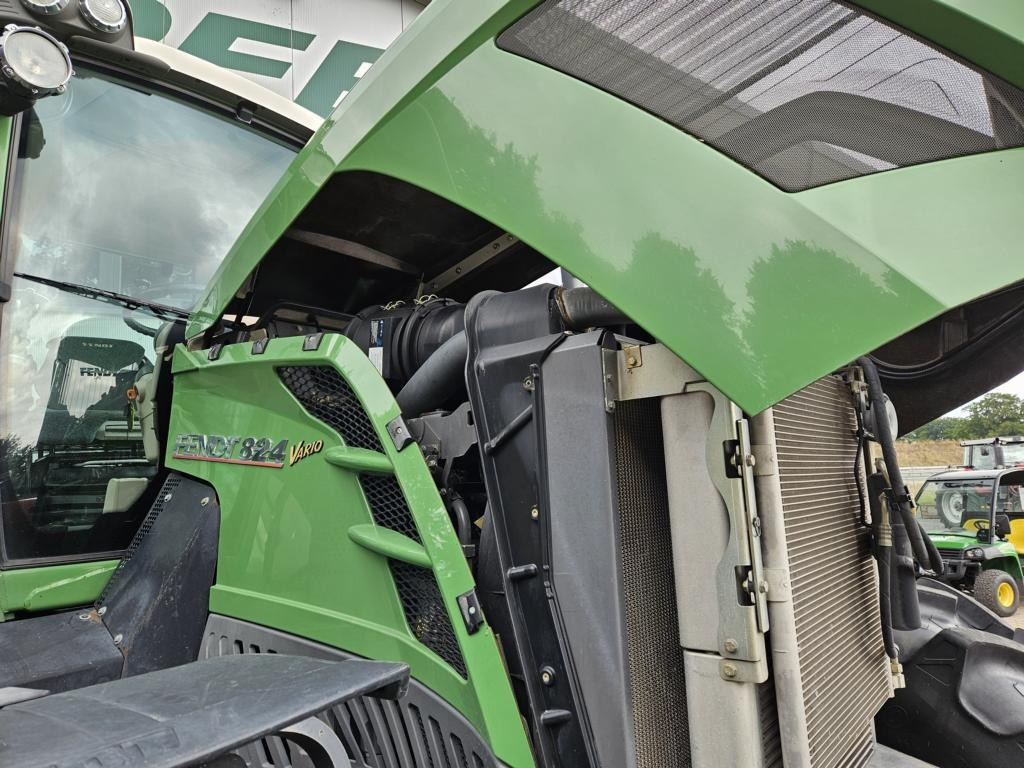 Fendt 824 Vario ProfiPlus - Trator: foto 2 Fendt 824 Vario ProfiPlus - Trator: foto 2