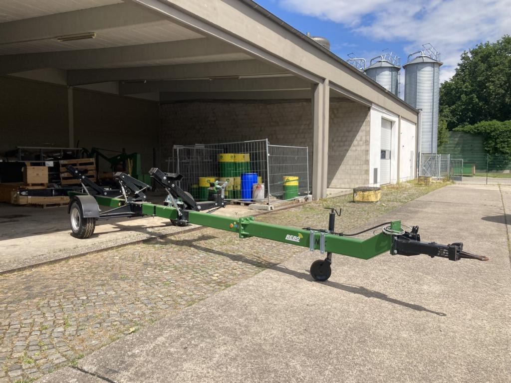 H B SCHNEIDWERKSWAGEN - Ceifeira debulhadora: foto 3 H B SCHNEIDWERKSWAGEN - Ceifeira debulhadora: foto 3