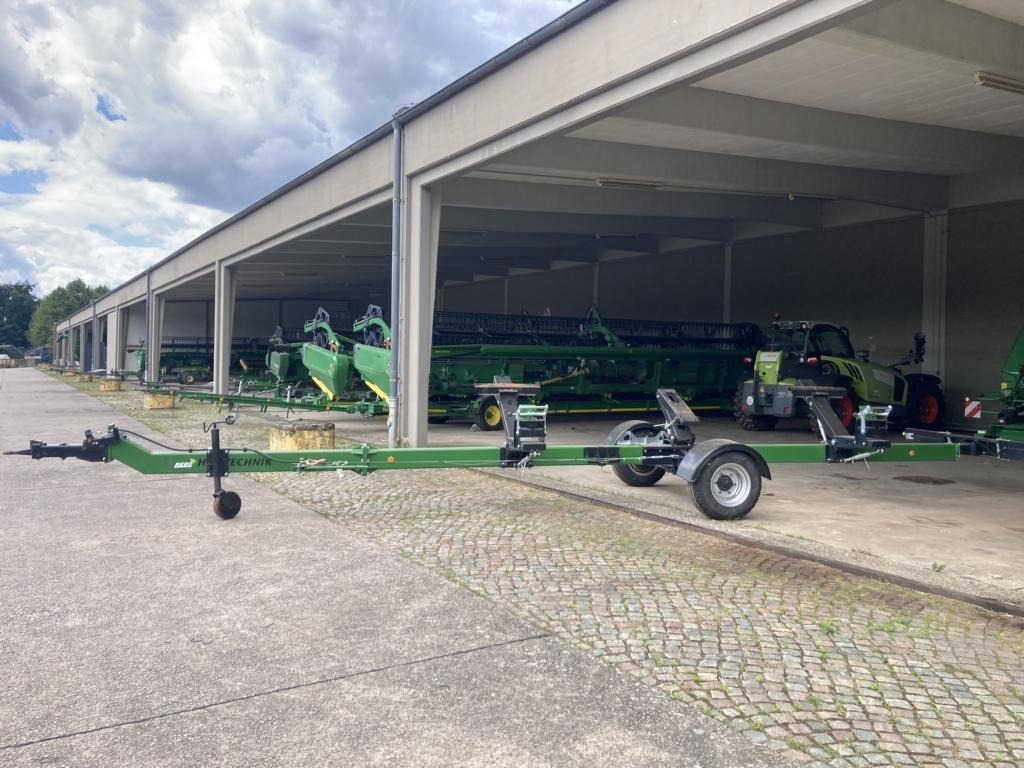 H B SCHNEIDWERKSWAGEN - Ceifeira debulhadora: foto 1 H B SCHNEIDWERKSWAGEN - Ceifeira debulhadora: foto 1