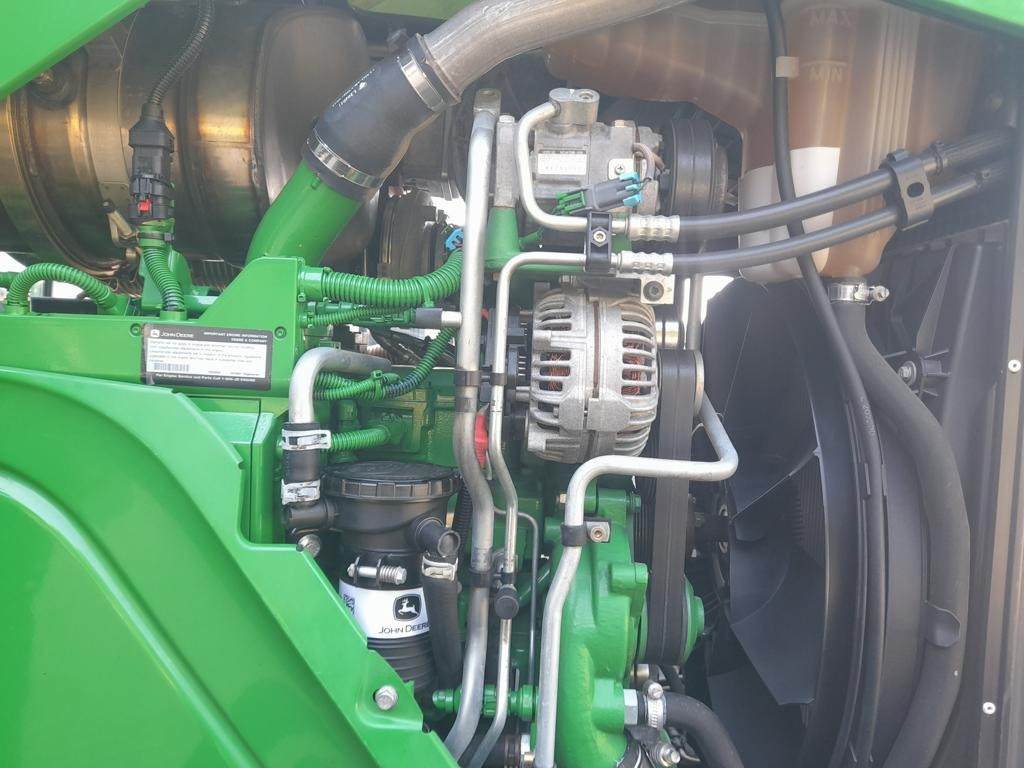 John Deere 6140R - Trator: foto 2 John Deere 6140R - Trator: foto 2