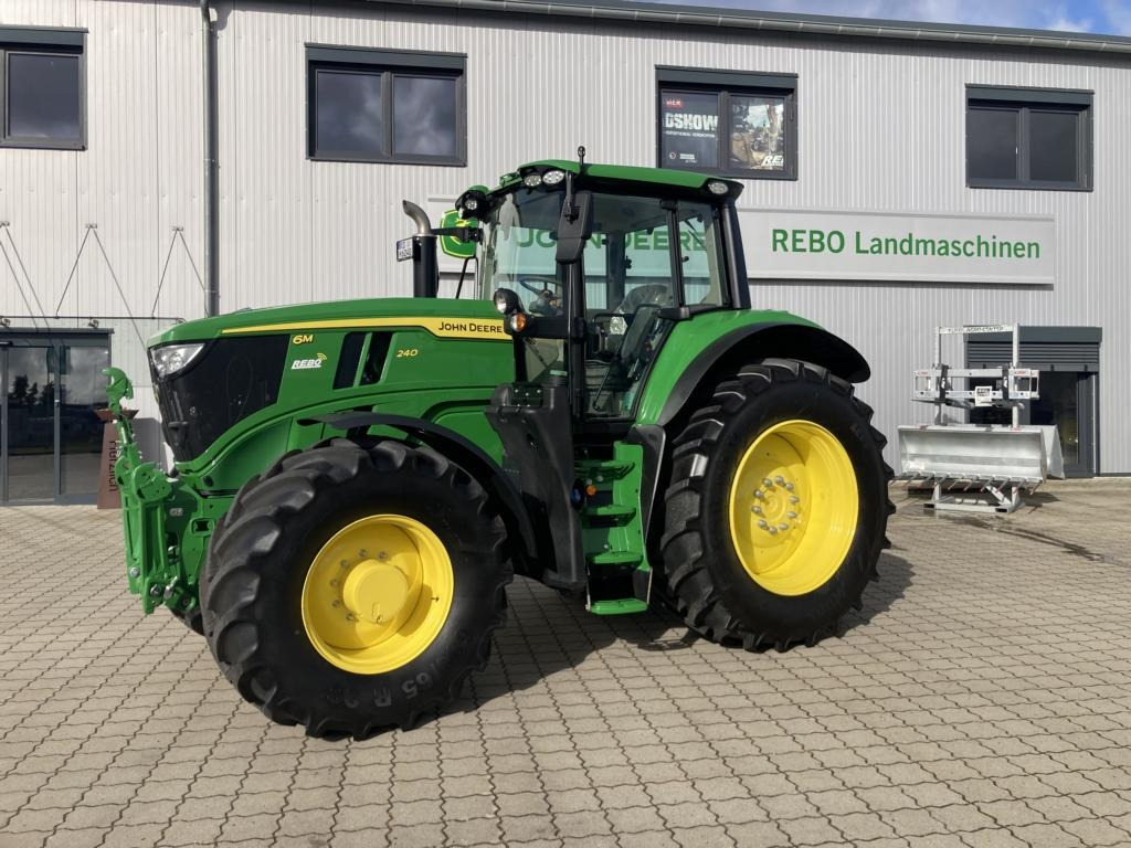 John Deere 6M240 - Trator: foto 1 John Deere 6M240 - Trator: foto 1