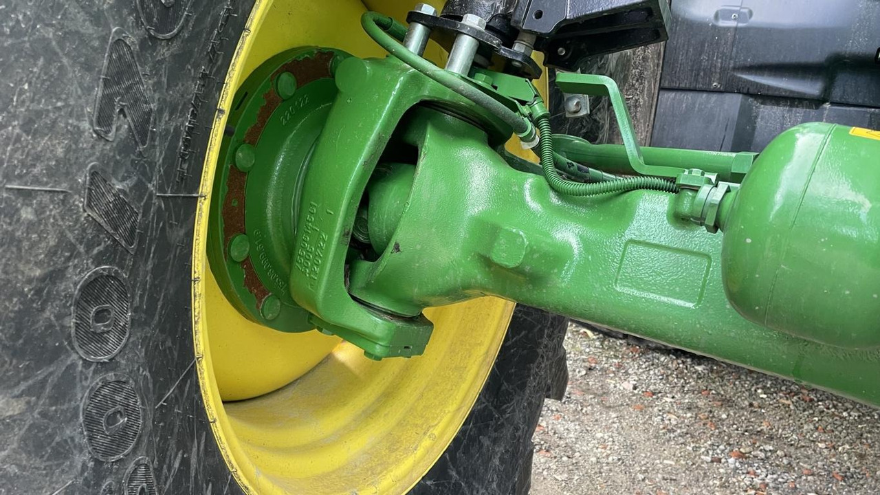 Trator novo John Deere 6R215: foto 33