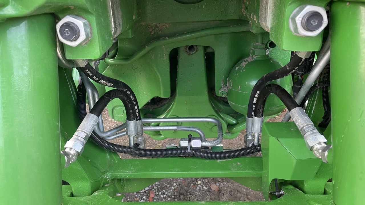 Trator novo John Deere 6R215: foto 35