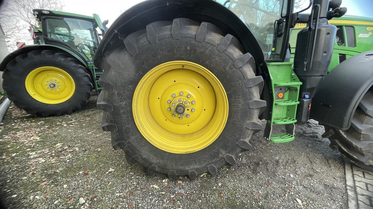 Trator novo John Deere 6R215: foto 37