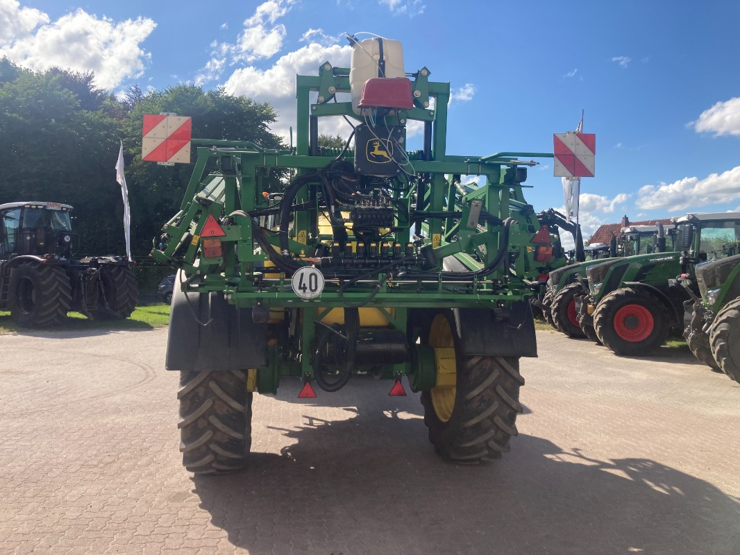 John Deere 732 - Pulverizador agricola: foto 3 John Deere 732 - Pulverizador agricola: foto 3