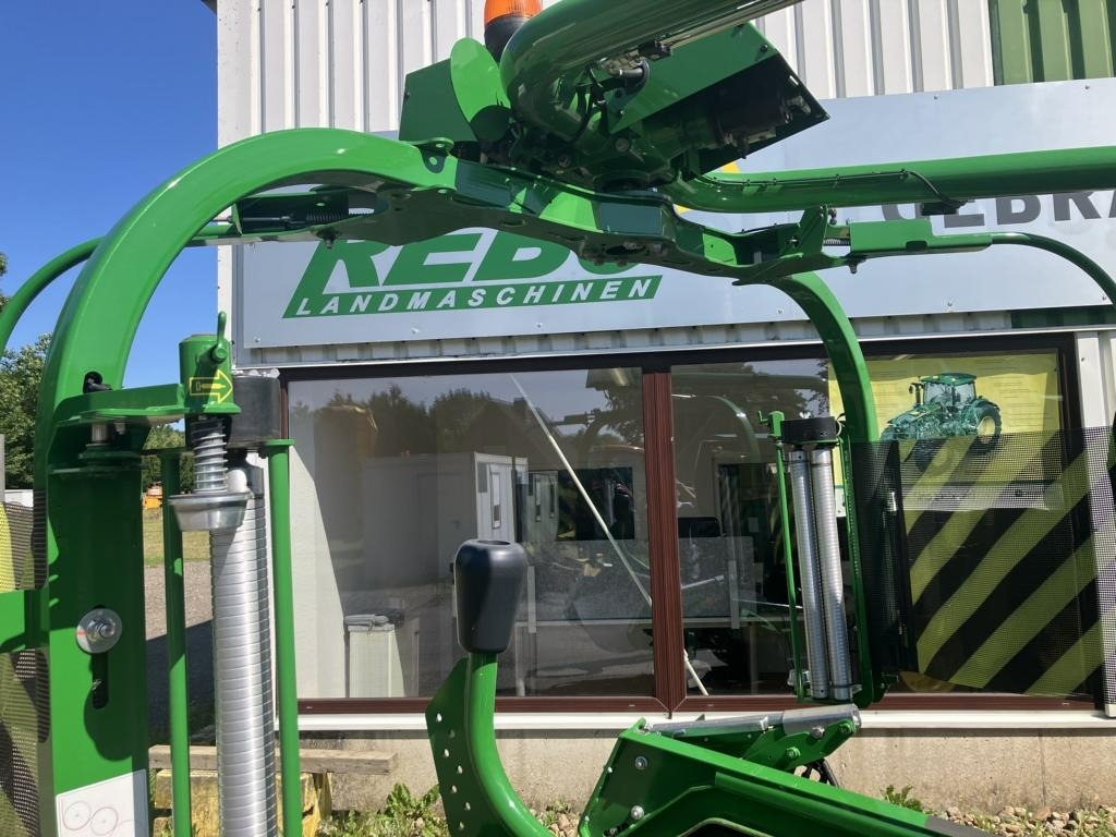 John Deere FESTKAMMER-KOMBIPRESSE C441R - Máquina para produção de feno: foto 5 John Deere FESTKAMMER-KOMBIPRESSE C441R - Máquina para produção de feno: foto 5