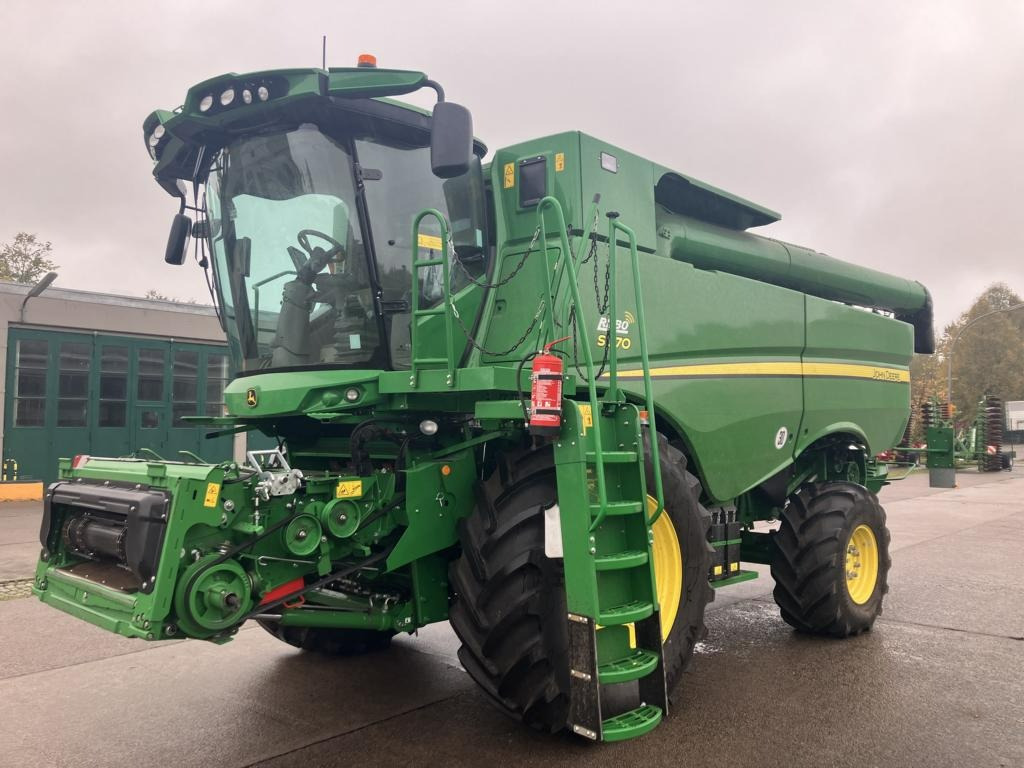 John Deere S770-MÄHDRESCHER MY2023 - Ceifeira debulhadora: foto 1 John Deere S770-MÄHDRESCHER MY2023 - Ceifeira debulhadora: foto 1