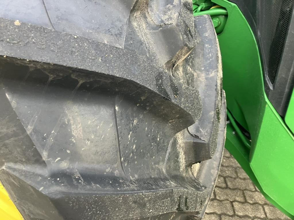 John Deere TRAKTOR 8R340 - Trator: foto 3 John Deere TRAKTOR 8R340 - Trator: foto 3