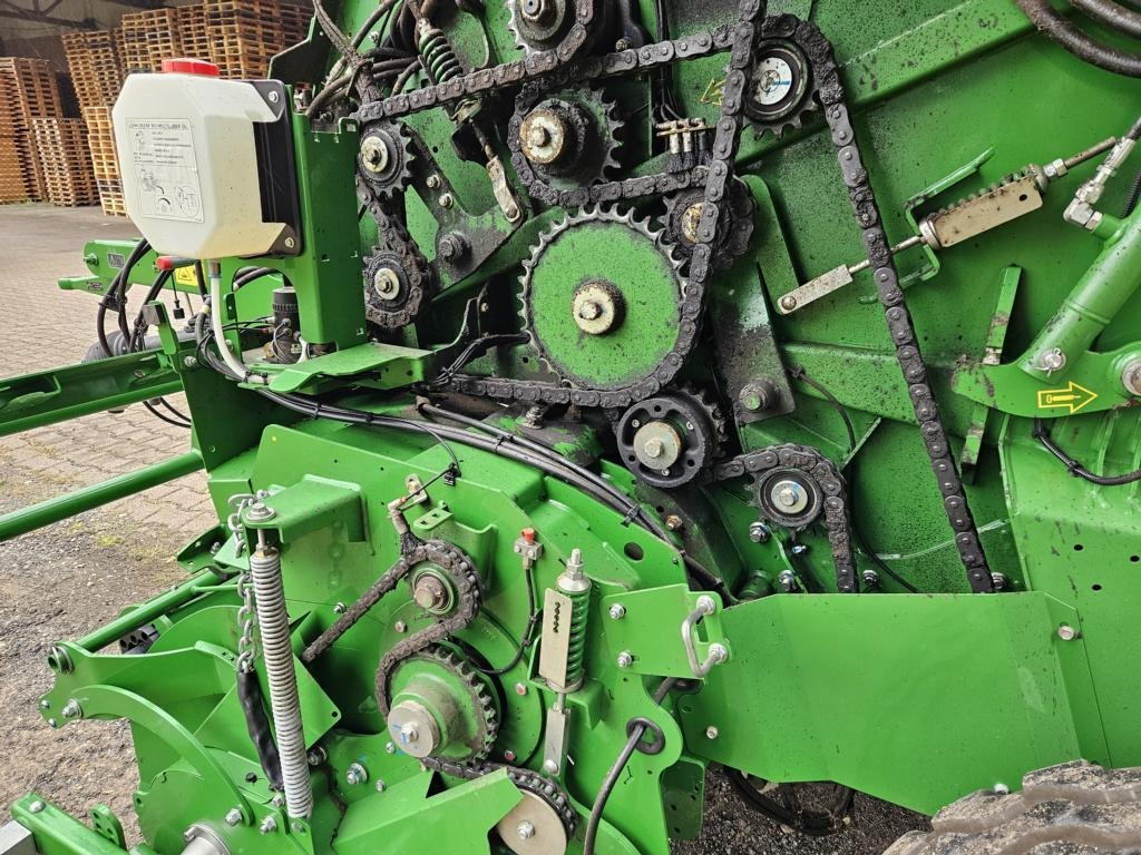 John Deere V461M - PAKET FÜR RUNDBALLENPR - Empacotador de fardos: foto 4 John Deere V461M - PAKET FÜR RUNDBALLENPR - Empacotador de fardos: foto 4