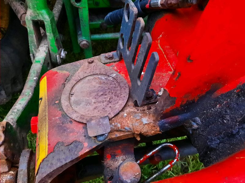 Kuhn MM1235T8010 - Arado: foto 2 Kuhn MM1235T8010 - Arado: foto 2