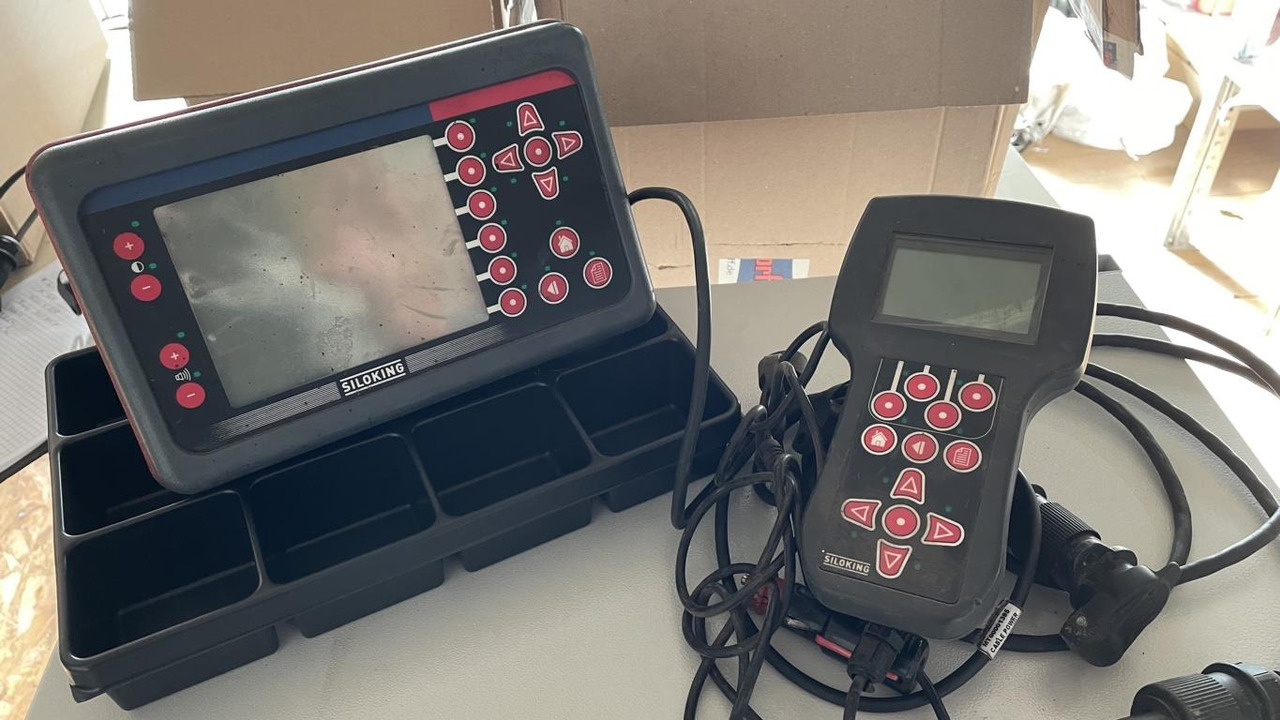 Mayer SILOKING DUO 14CBM-T - Misturadora Alimentadora: foto 3 Mayer SILOKING DUO 14CBM-T - Misturadora Alimentadora: foto 3