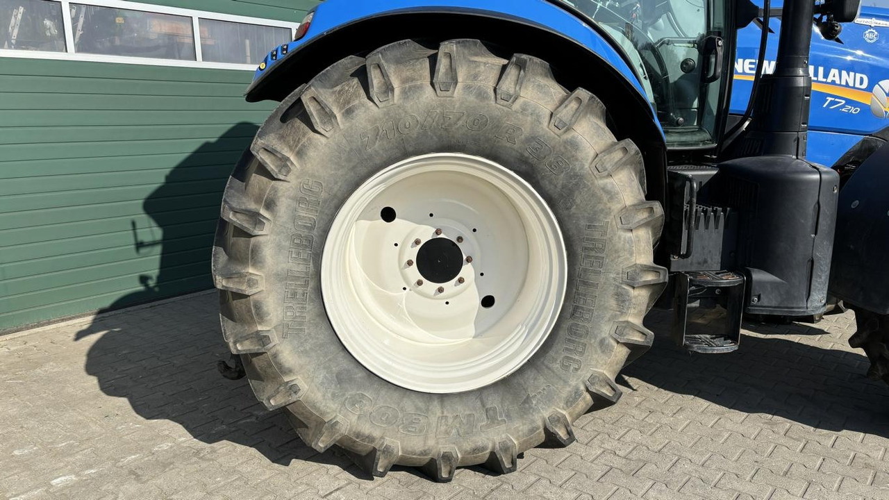 Trator New Holland T 7.210: foto 28