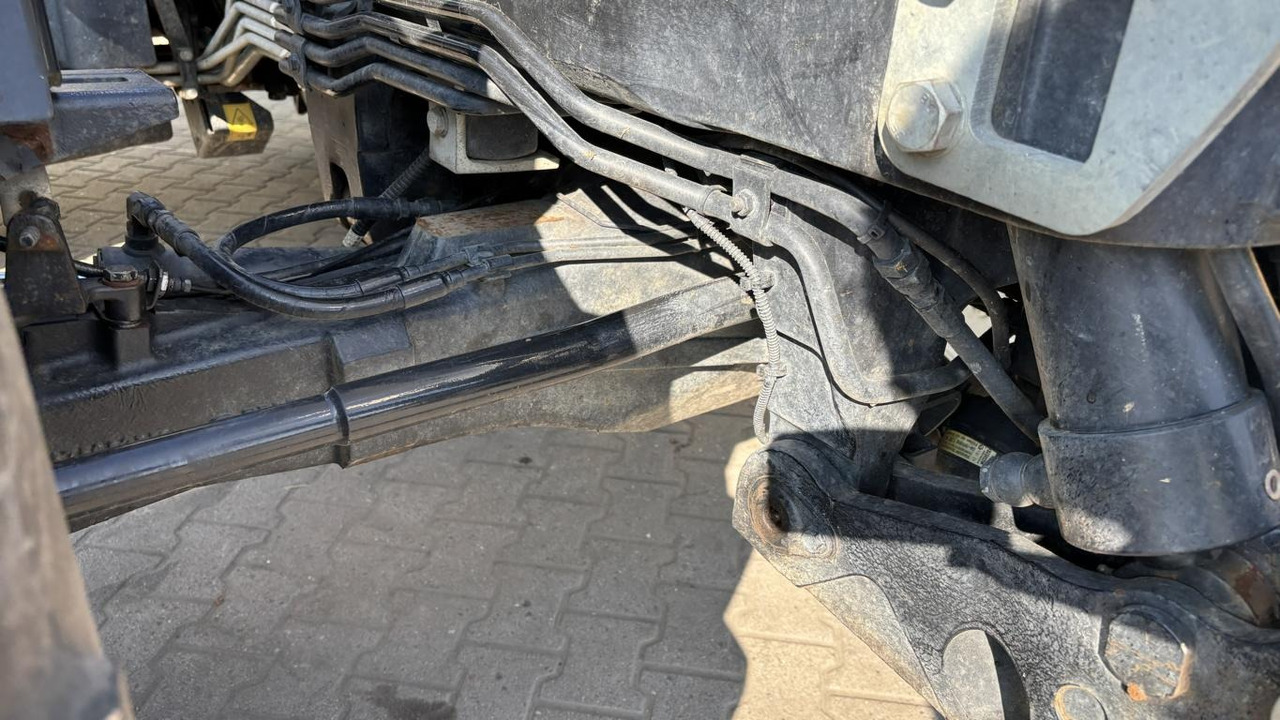 Trator New Holland T 7.210: foto 35