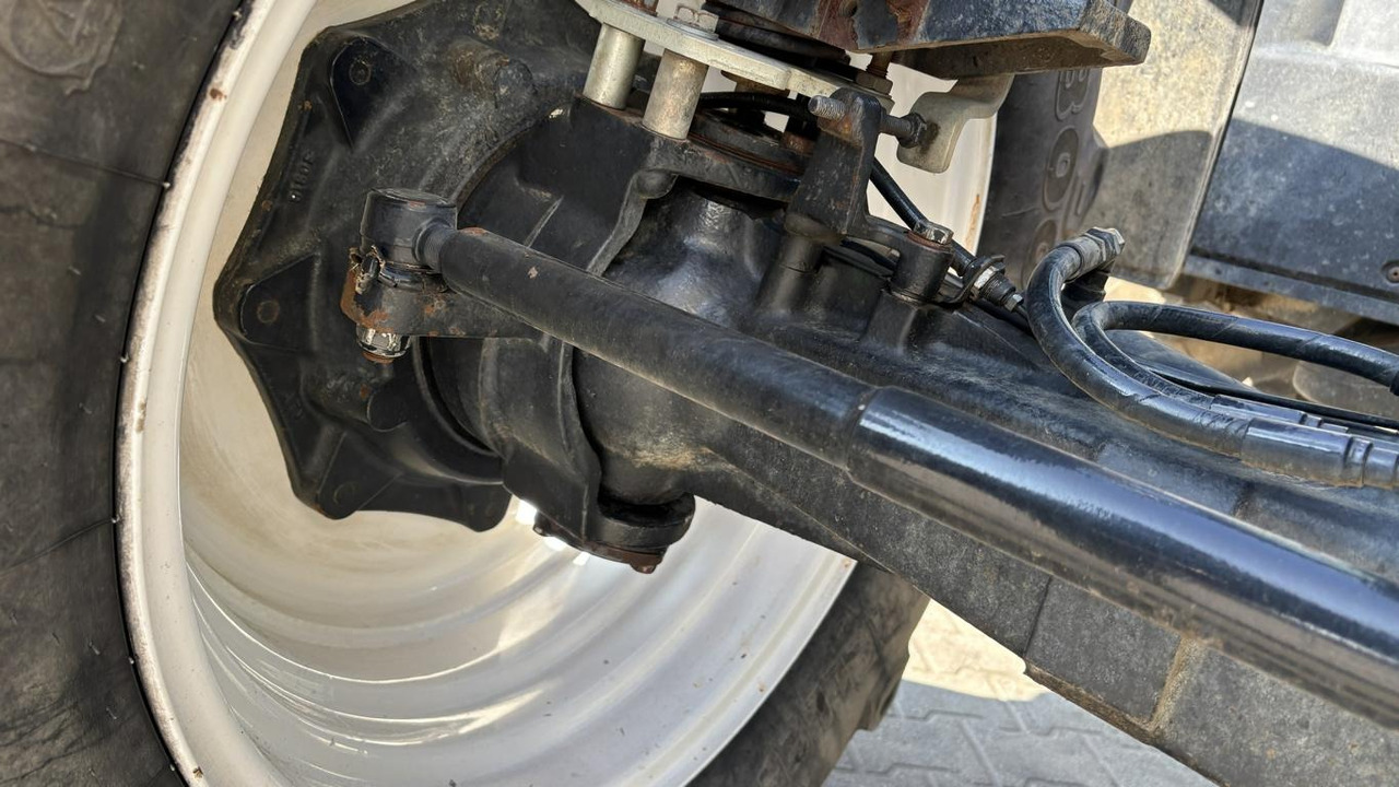 Trator New Holland T 7.210: foto 34